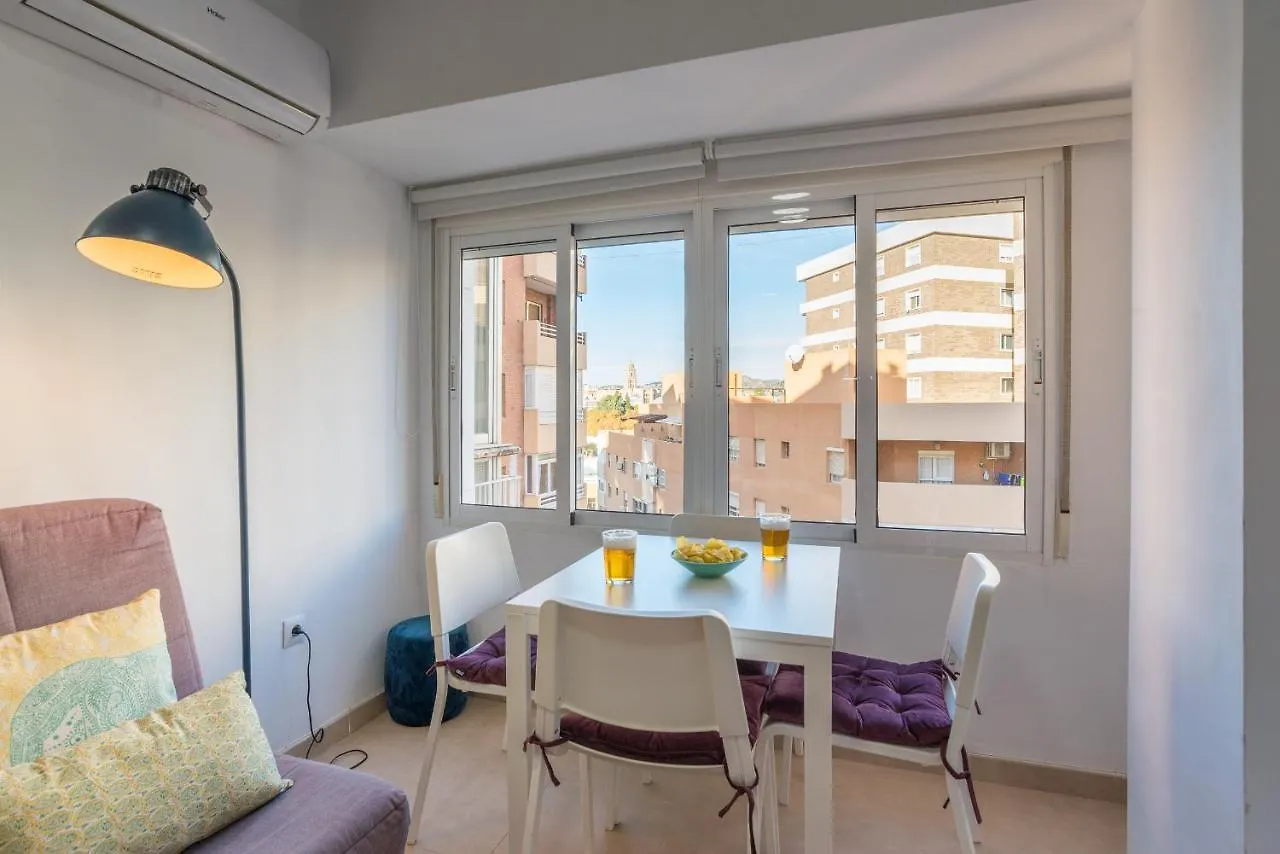 Apartment Ferienwohnung Mp6-Cathedral Views Apt Right On The Beach Málaga