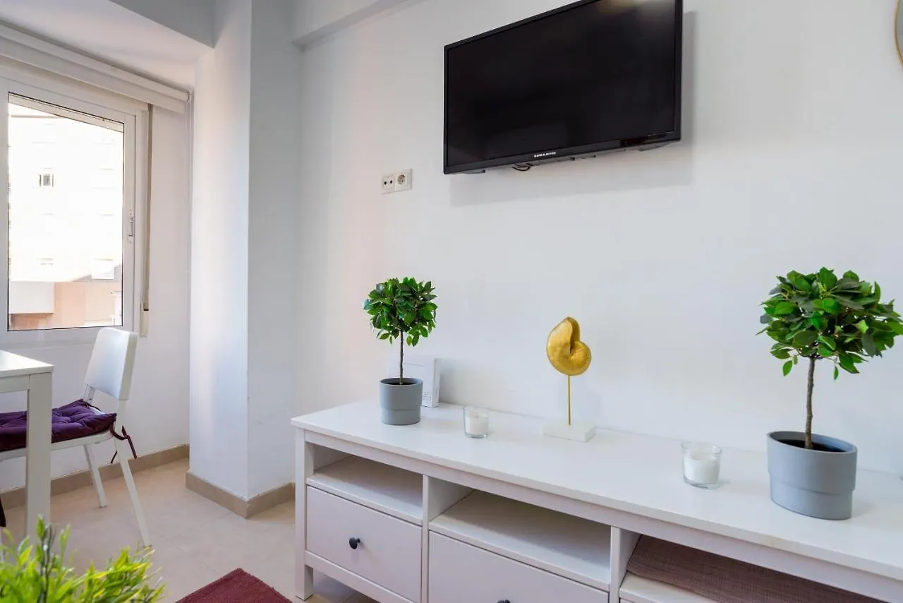 Mp6-Cathedral Views Apt Right On The Beach Apartment Malaga