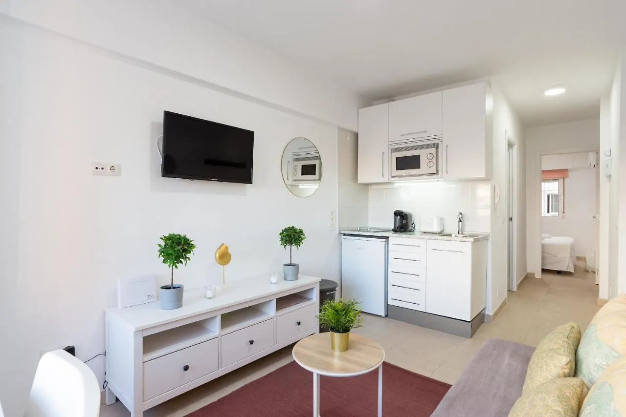 Mp6-Cathedral Views Apt Right On The Beach Apartment Malaga